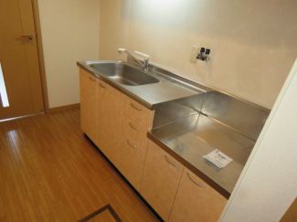 プチ・フローラ キッチン