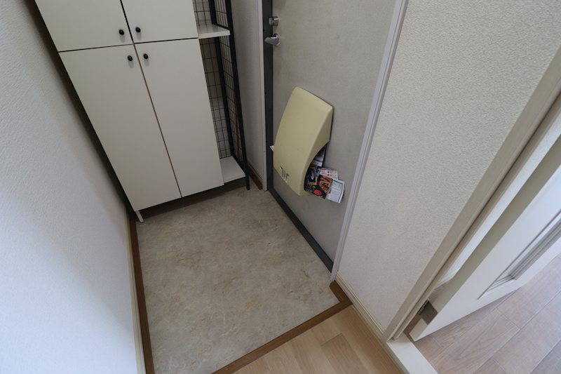 ハイツイーグル 玄関