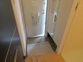 グランダールクラタ 玄関