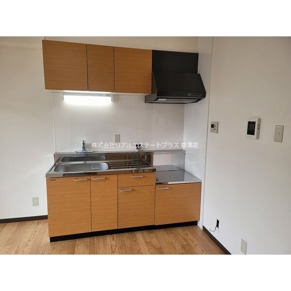 メゾンヴェルネージュ キッチン