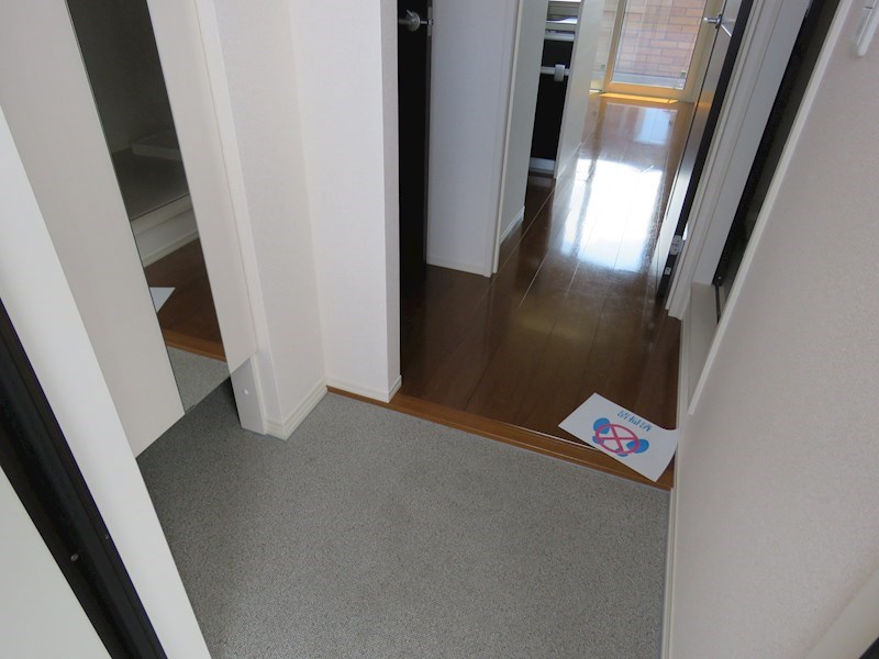 セジュールオッツ  玄関