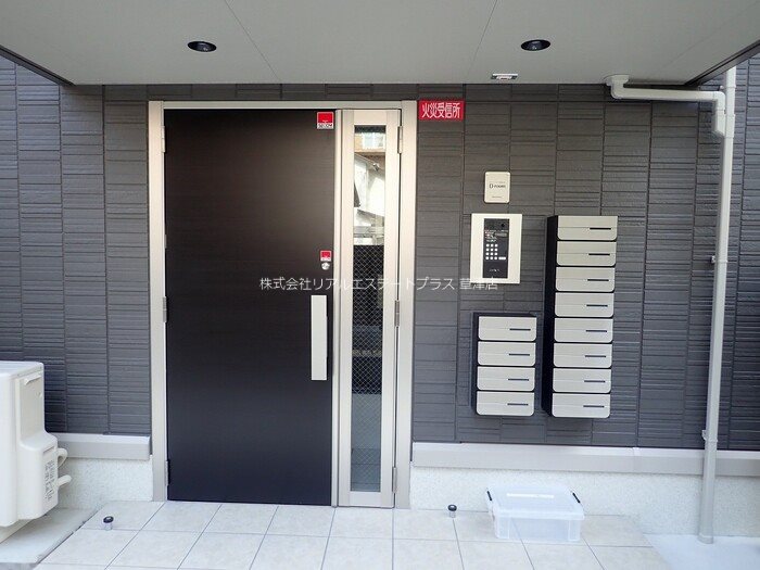 シャルム・リリー その他8