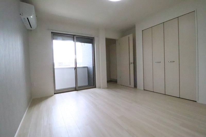 エスペリア　(野洲市西河原賃貸アパート) ベッドルーム