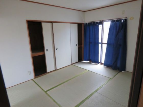 ジュエル伊勢 ベッドルーム