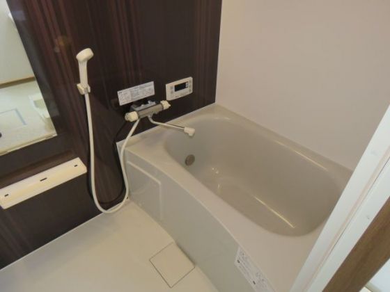 ノイ　オウミ 風呂画像