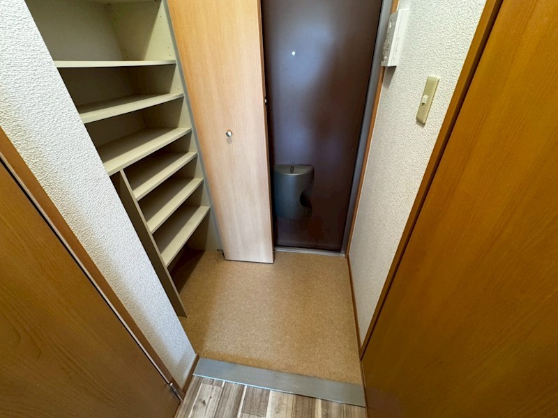 グランパルク 玄関