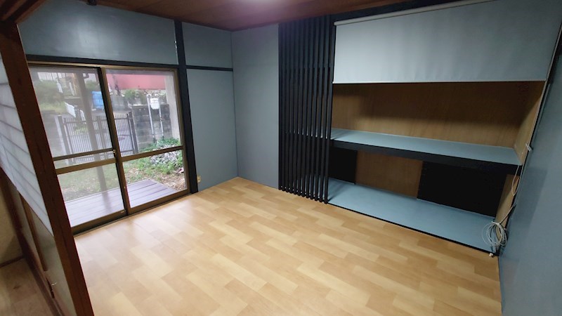 木の岡貸家B ベッドルーム