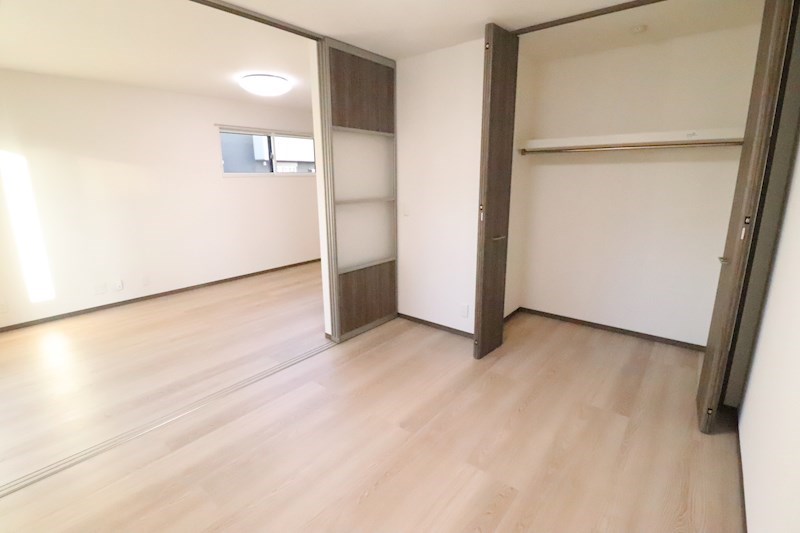 シェノン栗東 ベッドルーム