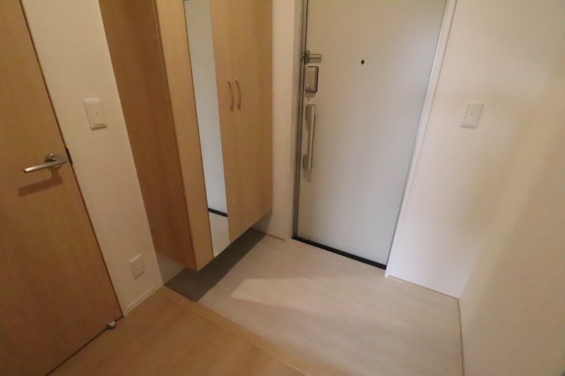 グランディール 玄関