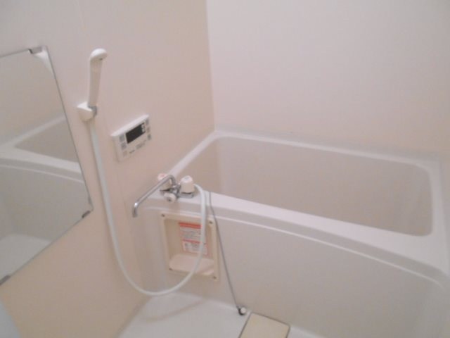 ラ・プラメンテ 風呂画像