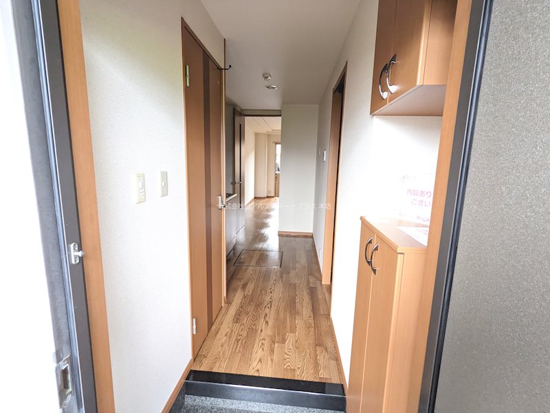 ラ・カンパネラⅠ 玄関