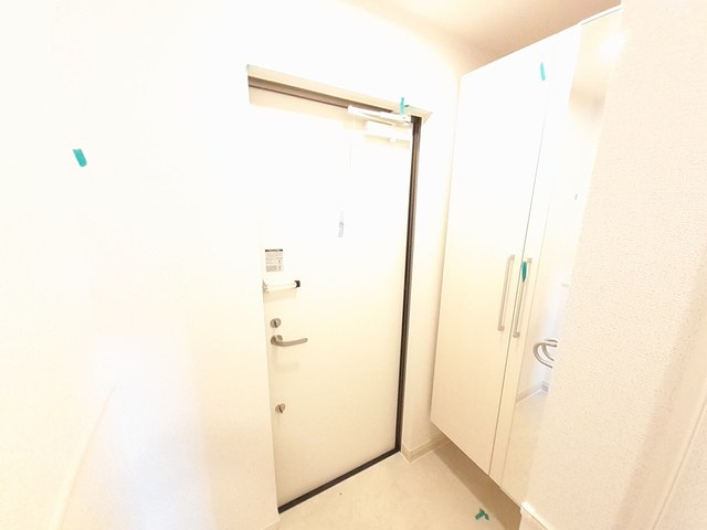 シャレム・オール　Ｔ 玄関