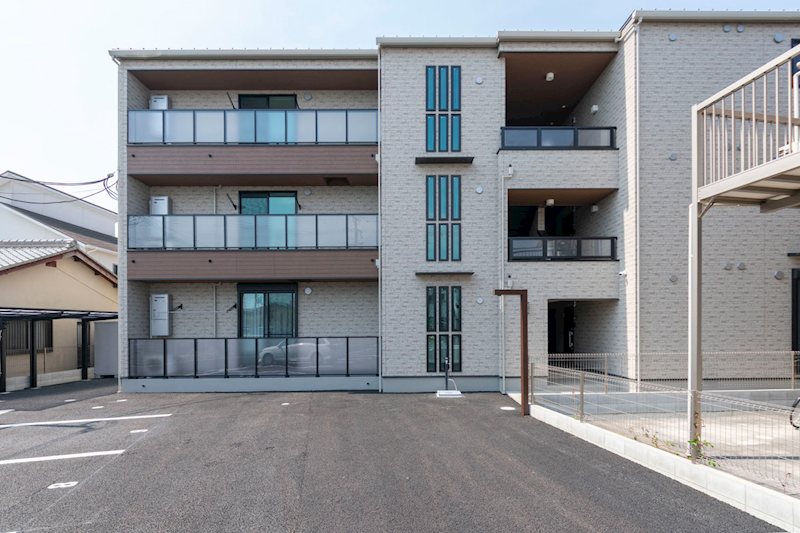 ビエノス焔魔堂 外観