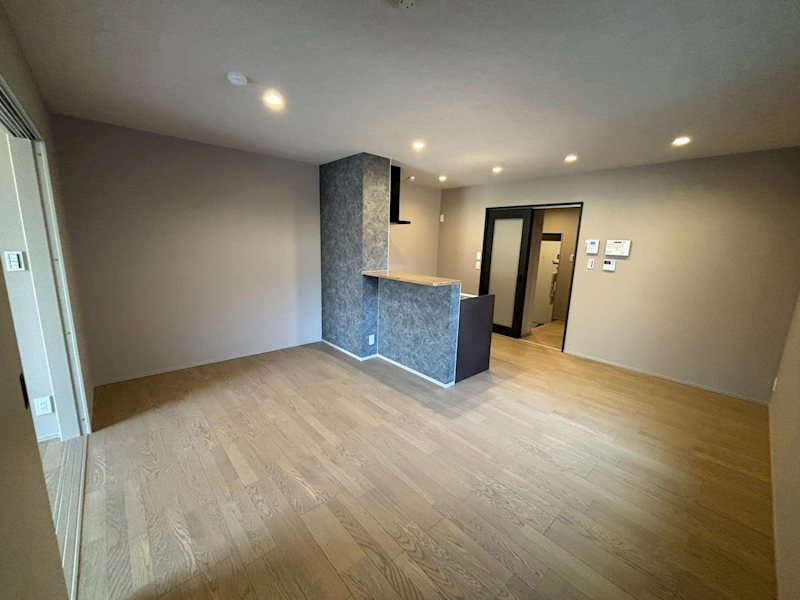 ビエノス焔魔堂 リビング