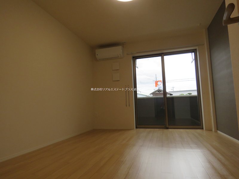 フェニックス リビング