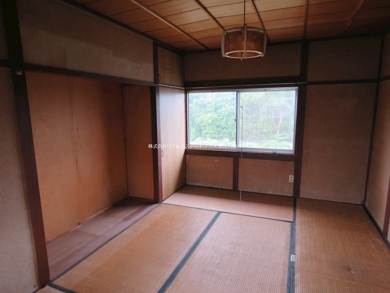 山上町貸家 ベッドルーム
