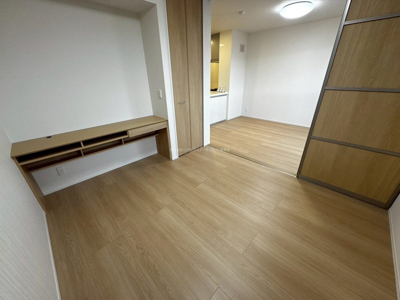 エレガンスビュー ベッドルーム