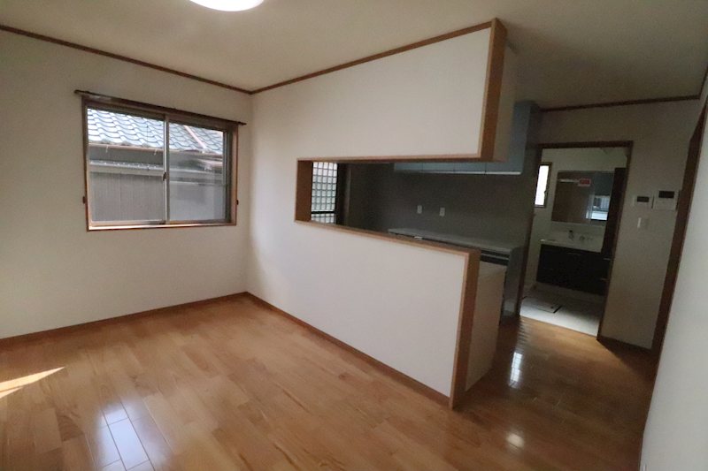 守山２丁目戸建貸家 リビング