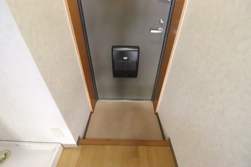 プチフルール千 玄関
