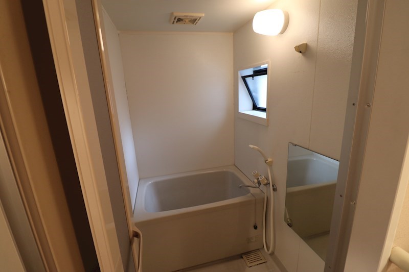 フレマリール林 風呂画像