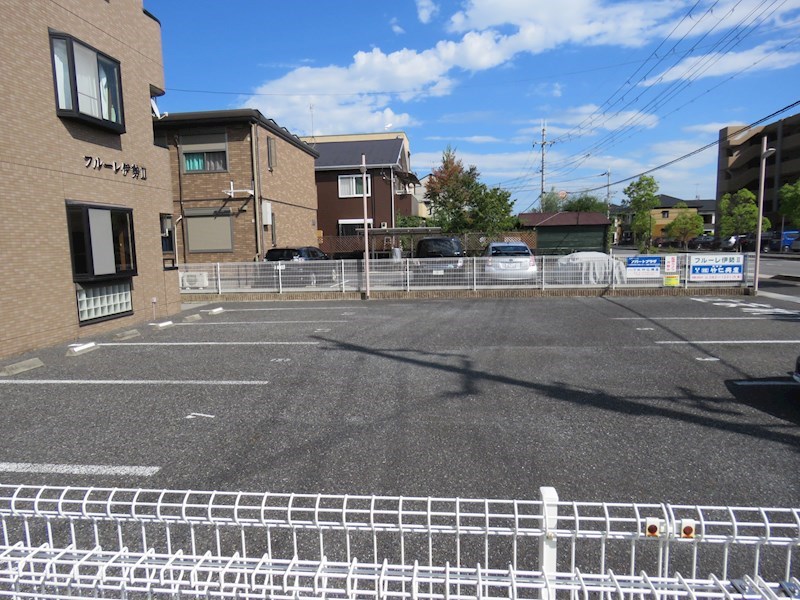 フルーレ伊勢Ⅱ その他6
