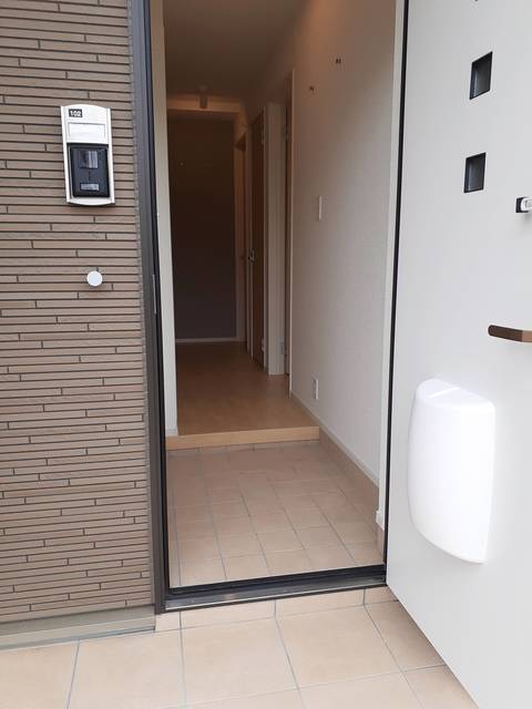 モンベル 玄関