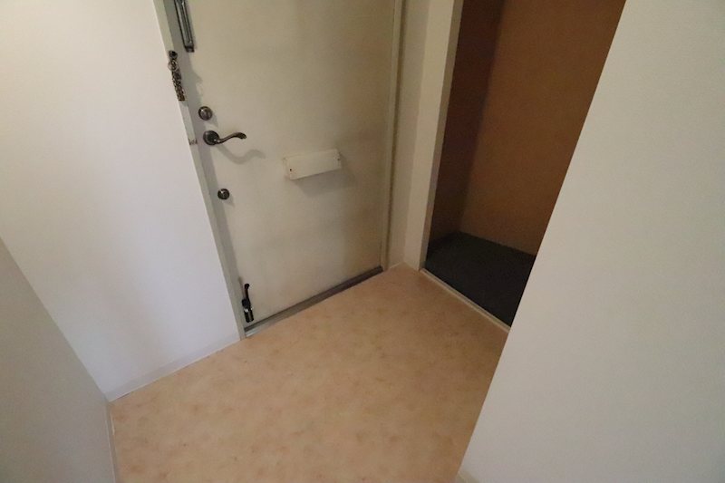 琵琶湖アーバンリゾートⅢ番館 玄関