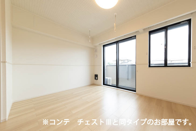 ラクーン守山 リビング
