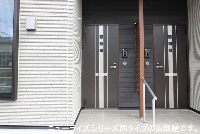 リアン　近江 玄関