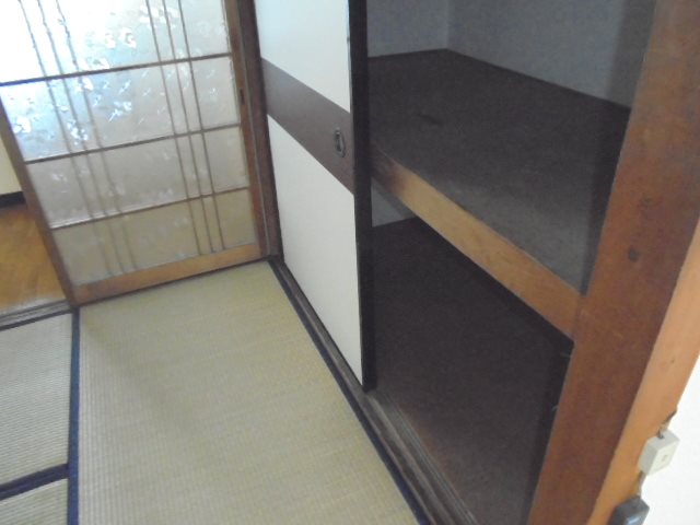 大和アパート  リビング