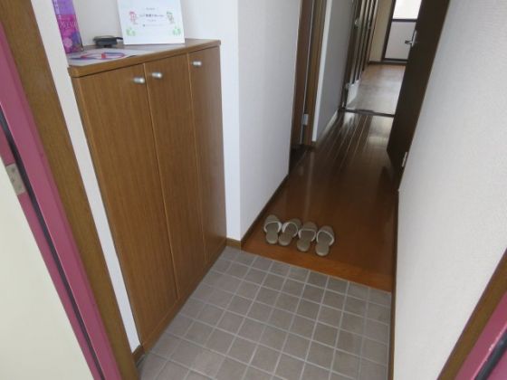 ファミール北川 玄関