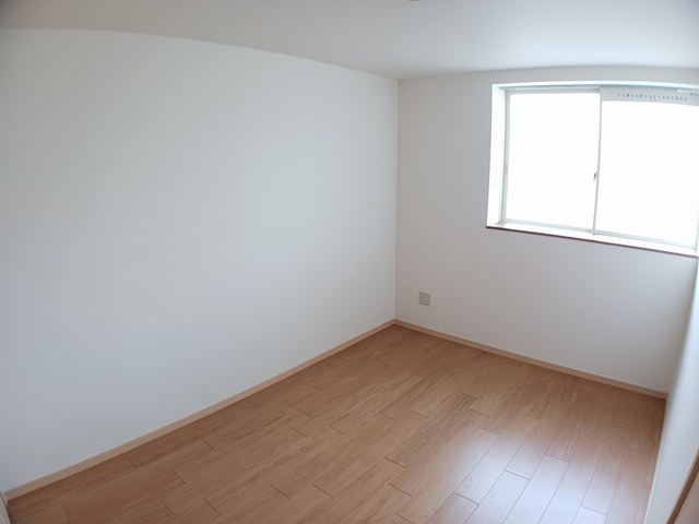 リバテイ西藤 ベッドルーム