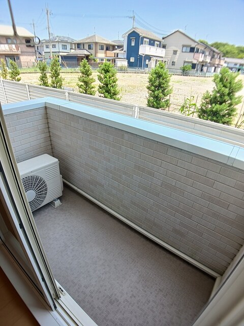 ＠八日市 ベランダ