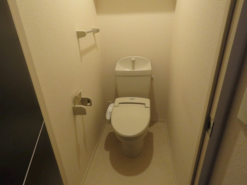 シャン・リアンＴ.Ｙ その他1