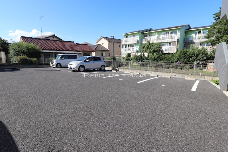 アスルーニ その他4