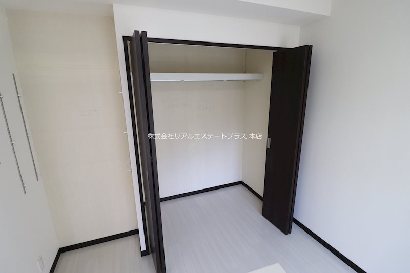 アスルーニ その他6