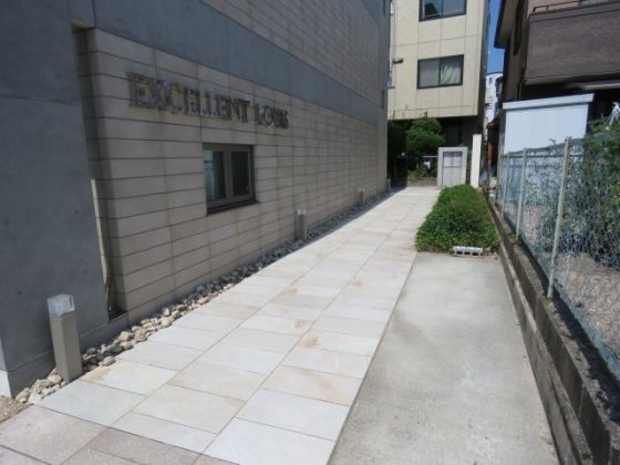 Excellent Louis その他1
