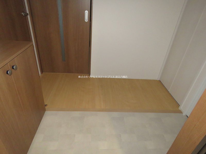 ラヴィーヌ 玄関