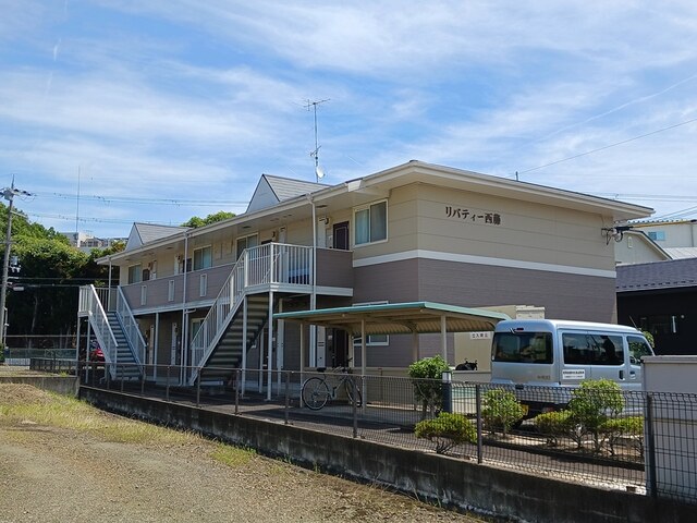 リバテイ西藤 104号室 外観