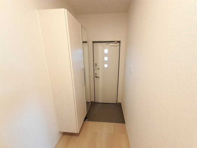 クレメント近江八幡　Ｂ 玄関