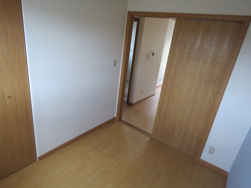 グランシャリオ 【岡町】 ベッドルーム