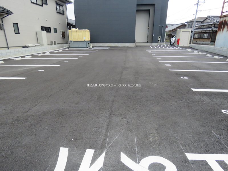 カリーナ その他3