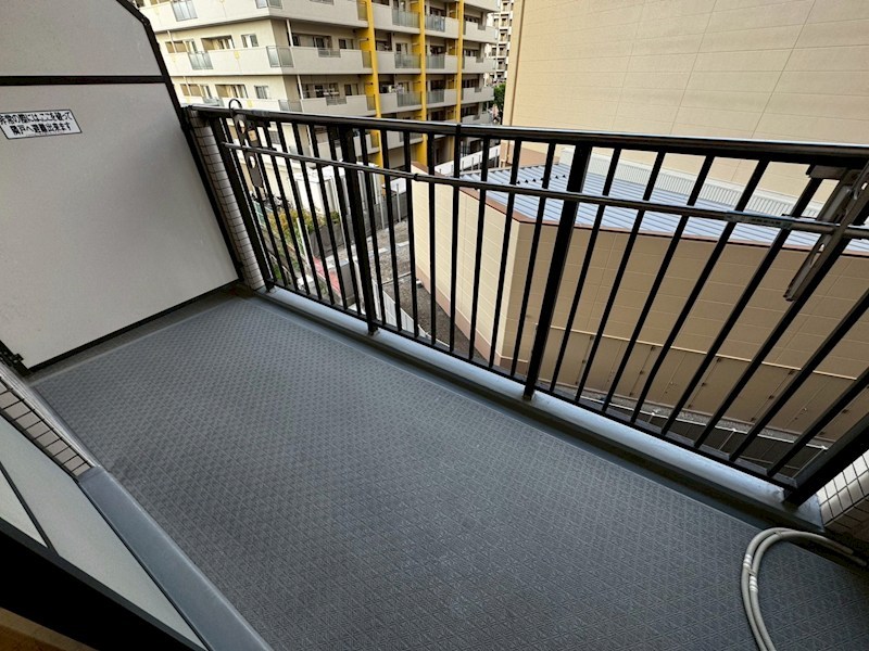 コスモ守山1番館 ベランダ