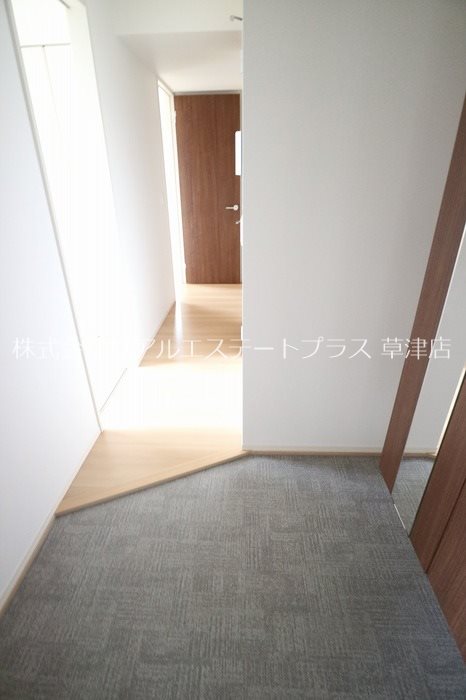 リベルタ 玄関