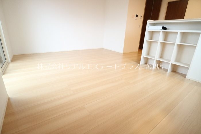 リベルタ リビング