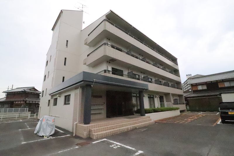 ドーミトウリィ原田 外観