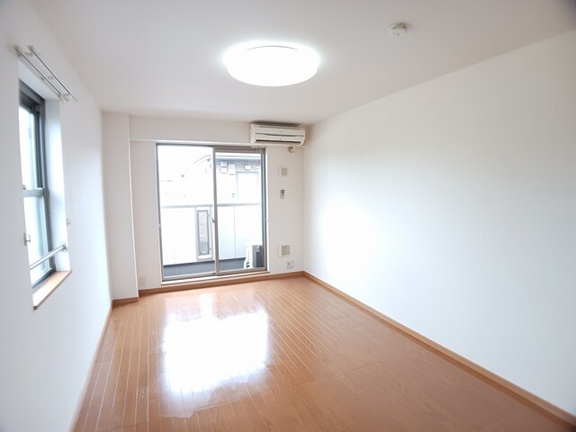 アクア　２１　Ｄ リビング