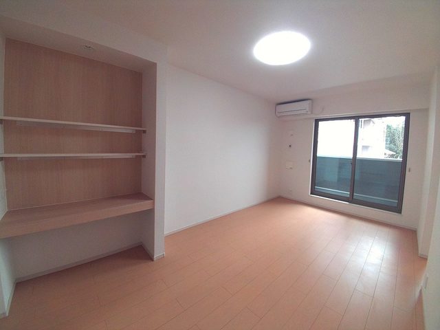 パル・ボナール リビング