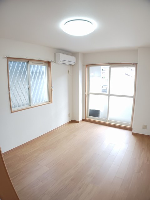 アルドーレ リビング