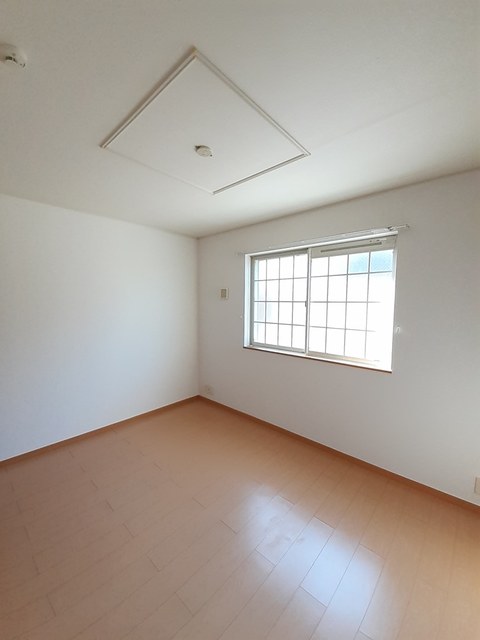 レインボー宝積 ベッドルーム